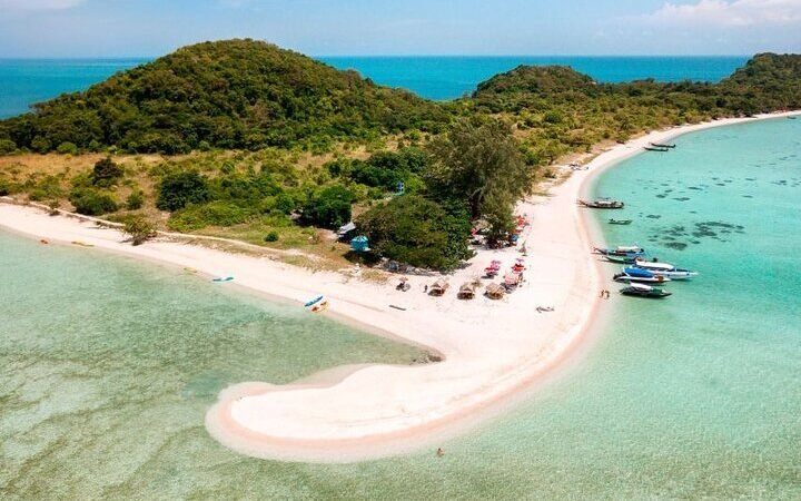 Pig Island Tour en hors-bord avec plongée en apnée